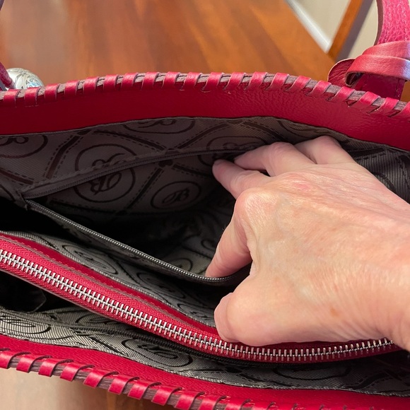 NWT BRIGHTON GABRIELLA MEDALLION TOTE - Picture 13 of 15